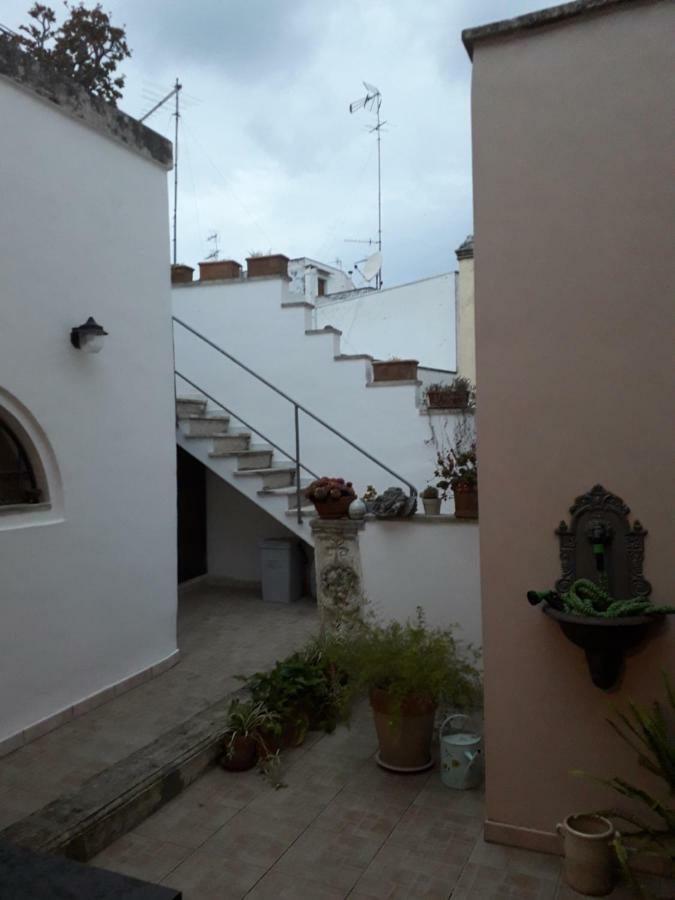 I Templari B&B Self-Contained Brindisi Exterior photo